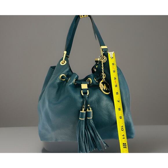 Michael Kors Navy Blue Camden Drawstring Leather Shoulder Bag Tassel Satchel MK - Picture 12 of 16